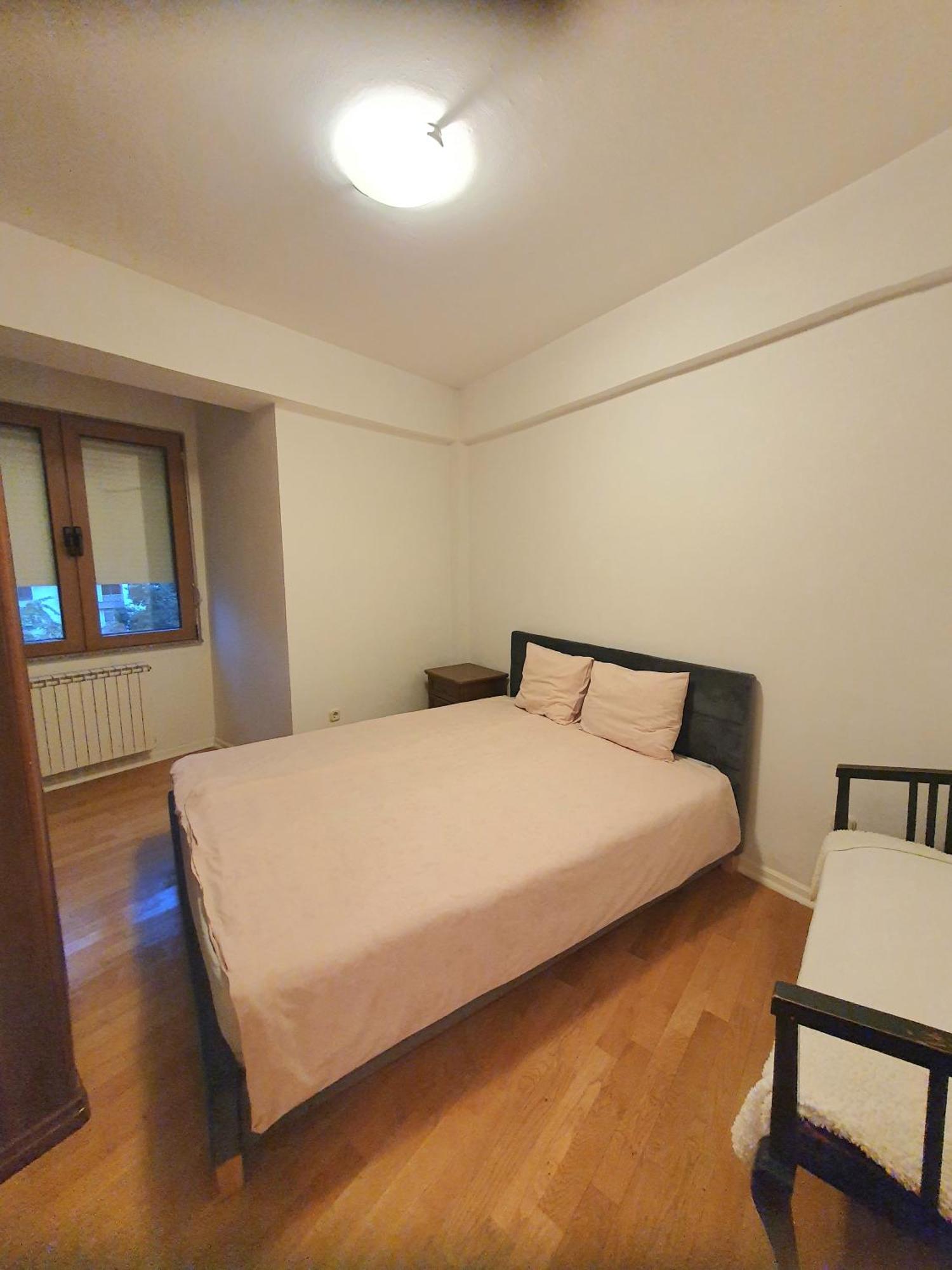 3 Bedroom Home With Parking Garage In The Heart Of Skopje Esterno foto
